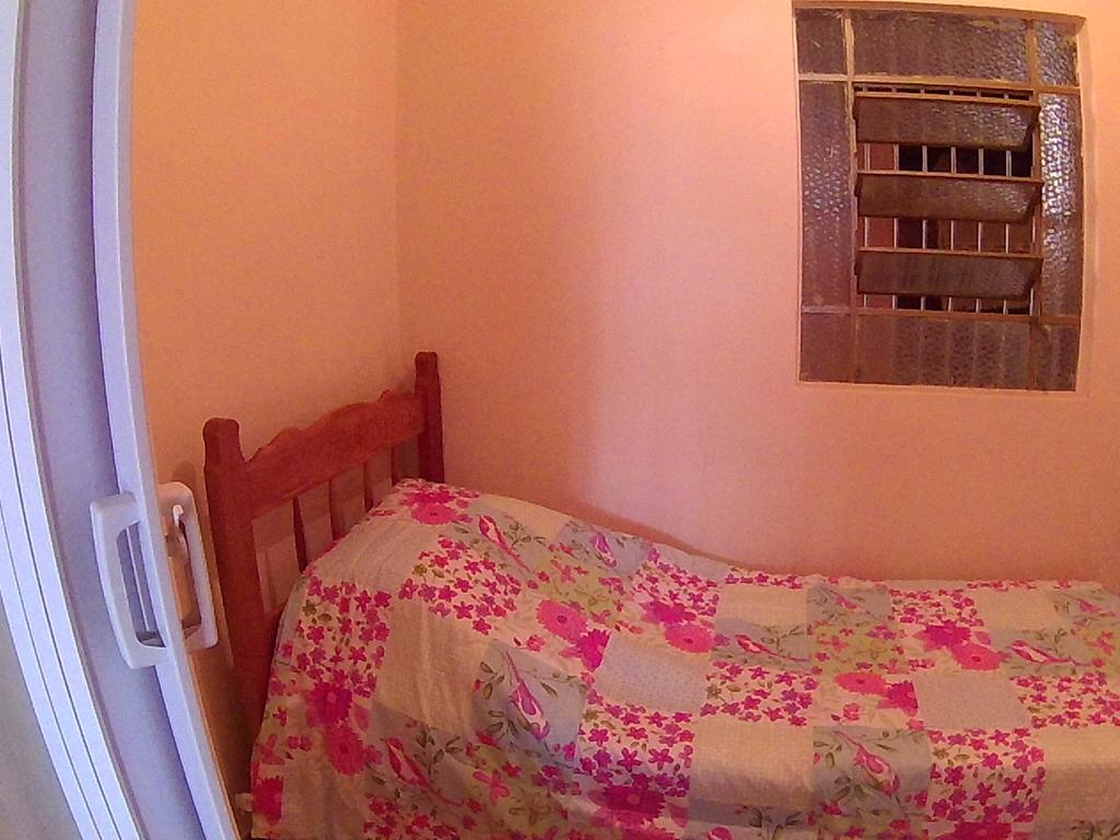 Casa para temporada da Vó Cida Olímpia Quarto foto