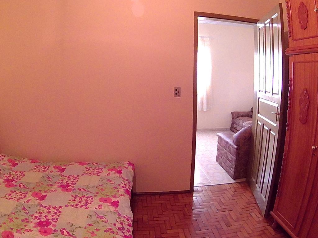 Casa para temporada da Vó Cida Olímpia Quarto foto